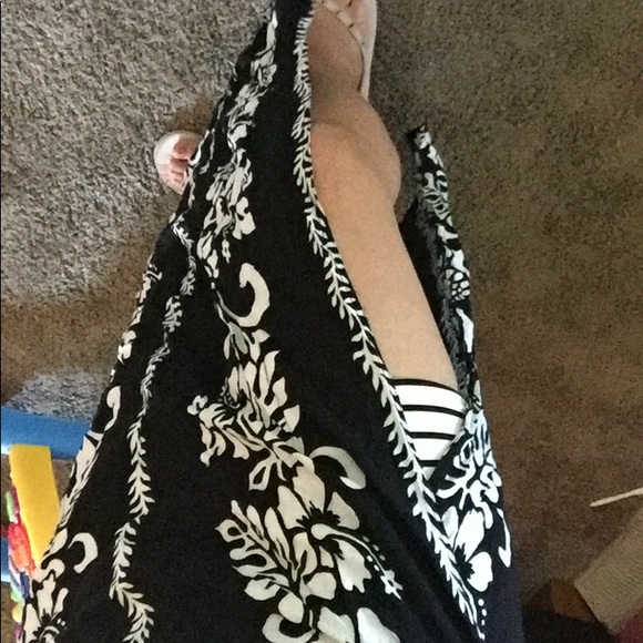 5x$25 beach wrap / pareo / swim coverup - Picture 2 of 2
